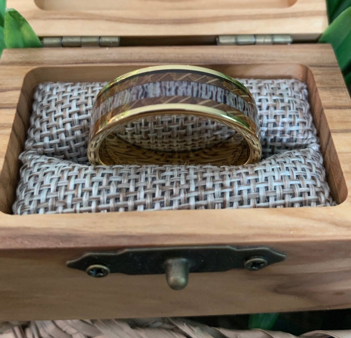 Gold Nature - Whiskey Barrel and Antler Wedding Band