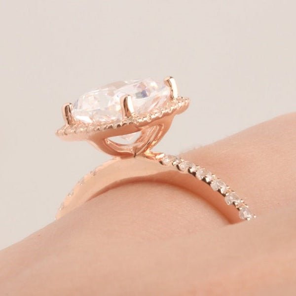 Moissanite Engagement Ring