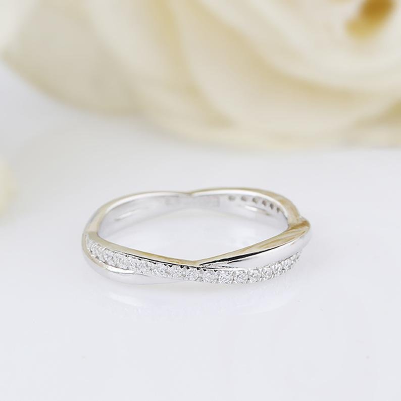 14k Wedding Band 