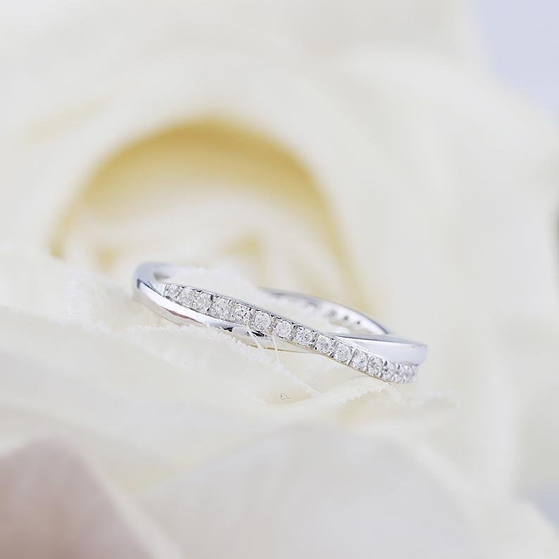 14k Wedding Band 